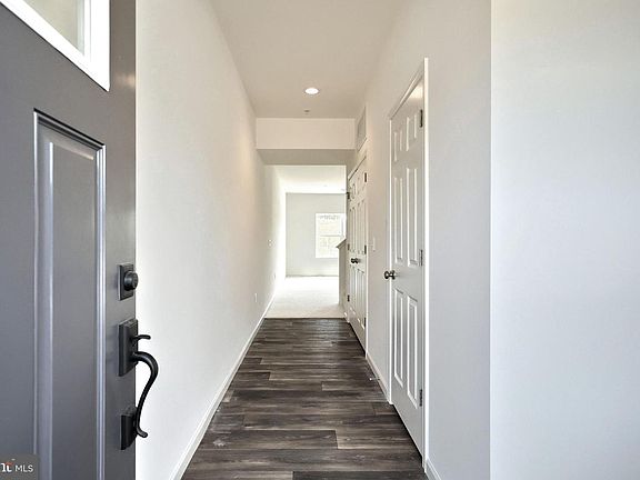 2nd image of 7857 Briarwood Dr