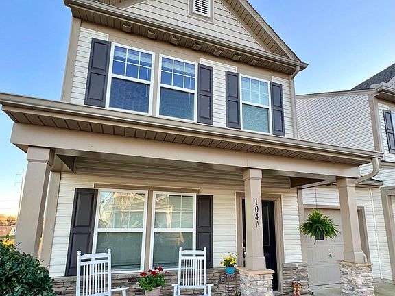 2nd image of 104 Blackstone Ct #A