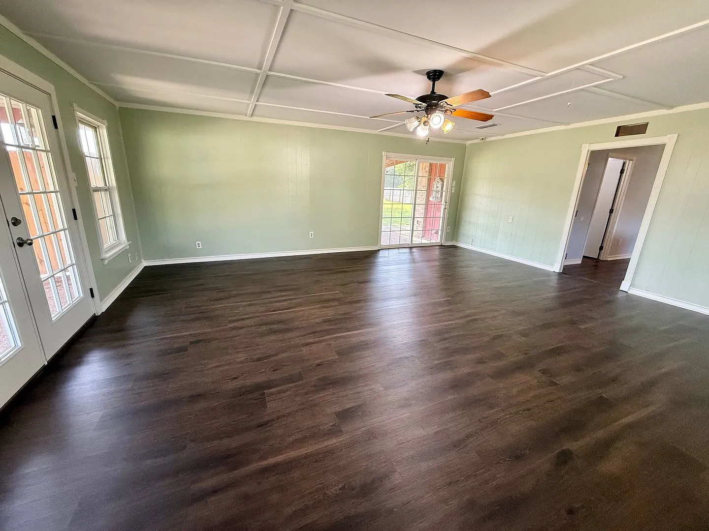 Spacious, Updated 3-bed/2-bath! — Photo 2