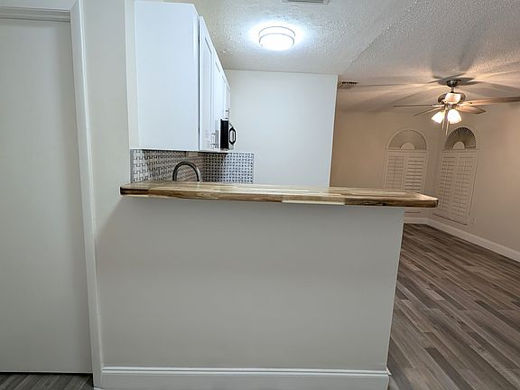3rd image of 8891 NW 45th St #2