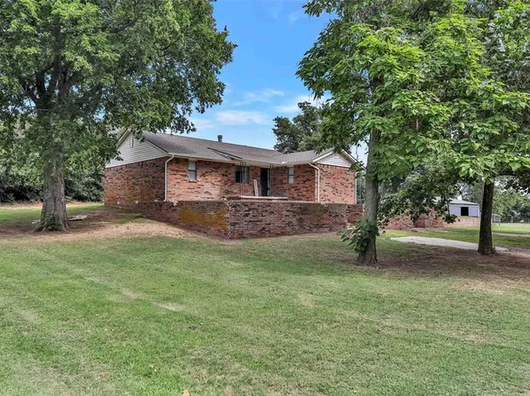 259149 E 820th Rd, Watonga, OK 73772