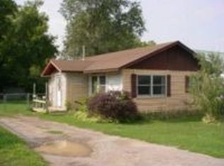 2620 Grove St, Boyne Falls, MI 49713