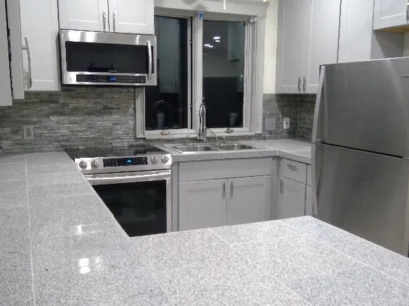 221 Ocean St Floor 1, Providence, RI 02905