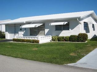 114 SW 10th St, Boynton Beach, FL 33426