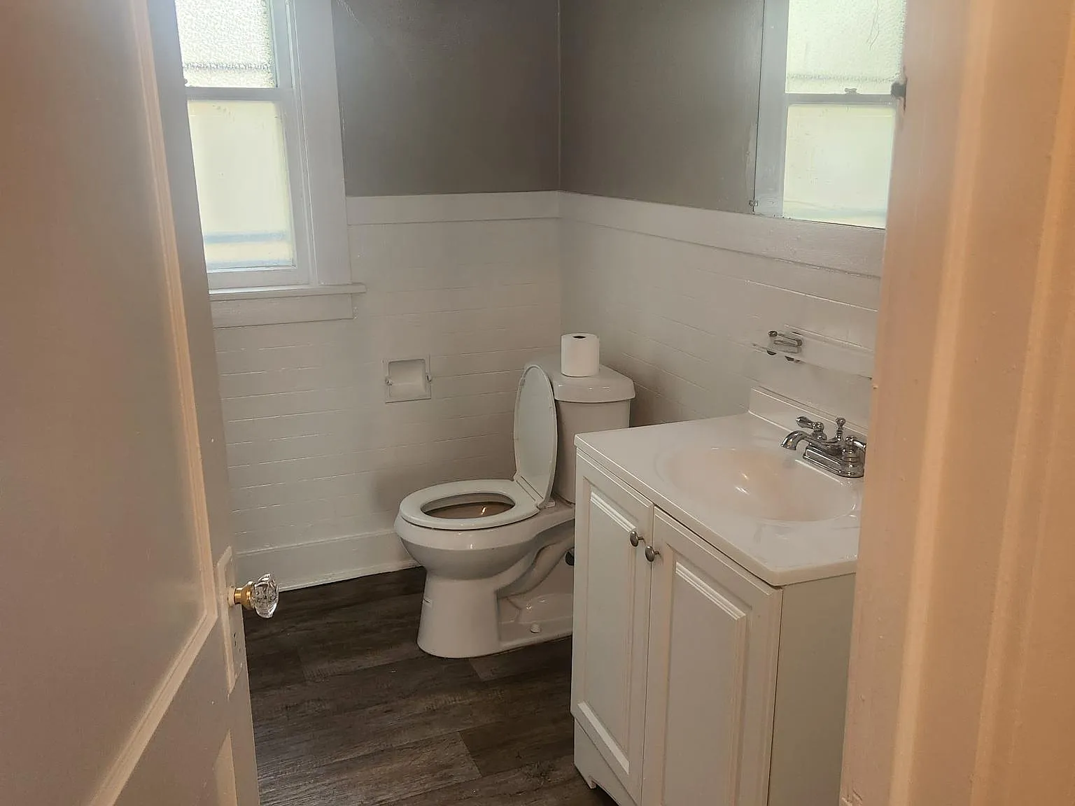6 bed, 2100 sqft, $2,600 — Photo 4