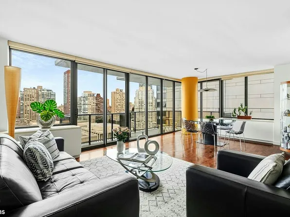 161 W 61st St #21EF, New York, NY 10023