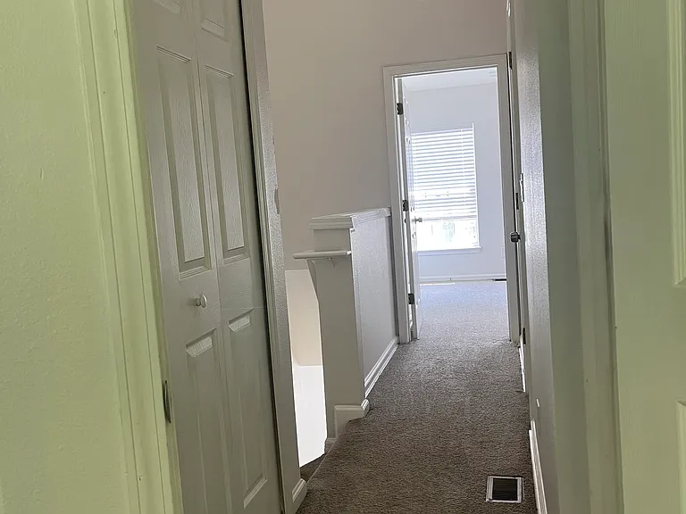 3552 Lone Tree Ln — Photo 8
