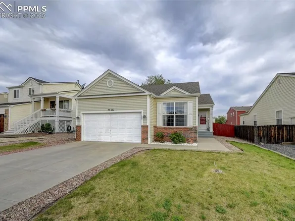 7316 Brush Hollow Dr, Fountain, CO 80817