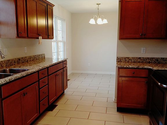 3rd image of 1809 Staghorn Dr Unit 20