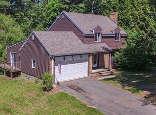 428 Michael Sears Rd, Belchertown, MA 01007