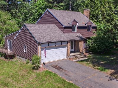 428 Michael Sears Rd, Belchertown, MA, 01007