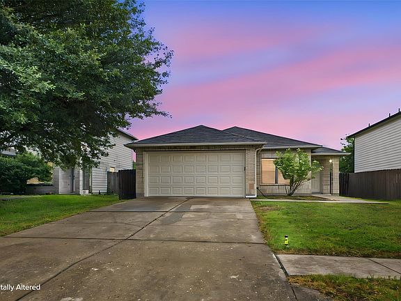 2nd image of 2206 Bluebonnet Dr