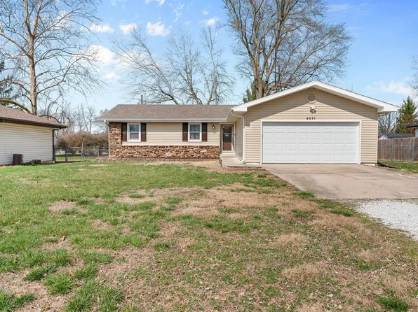 4037 W Gardenia Drive, Battlefield, MO 65619