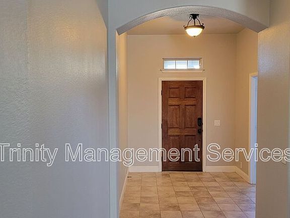3rd image of 2025 Starwood Dr