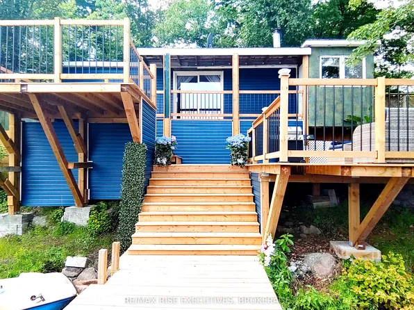 1365 Four Lake Rd, Central Frontenac, ON K0H 2K0