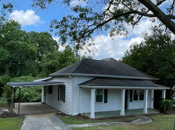 1960 River St NE, Conyers, GA 30012