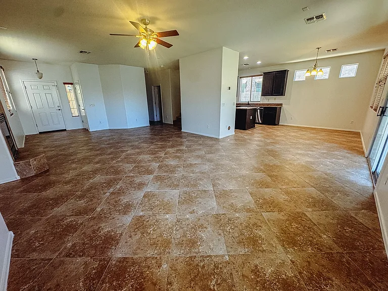3073 S Passion Dr — Photo 6