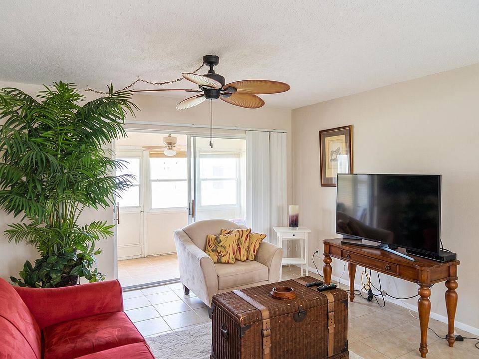 1st image of 2971 W Ashley Dr Drive W #B