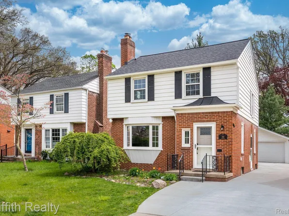 707 Elmwood St, Dearborn, MI 48124