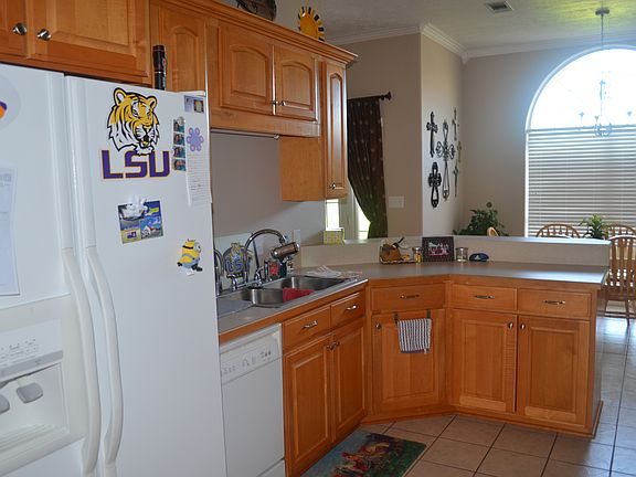 2nd image of 6920 W Savannah Ln