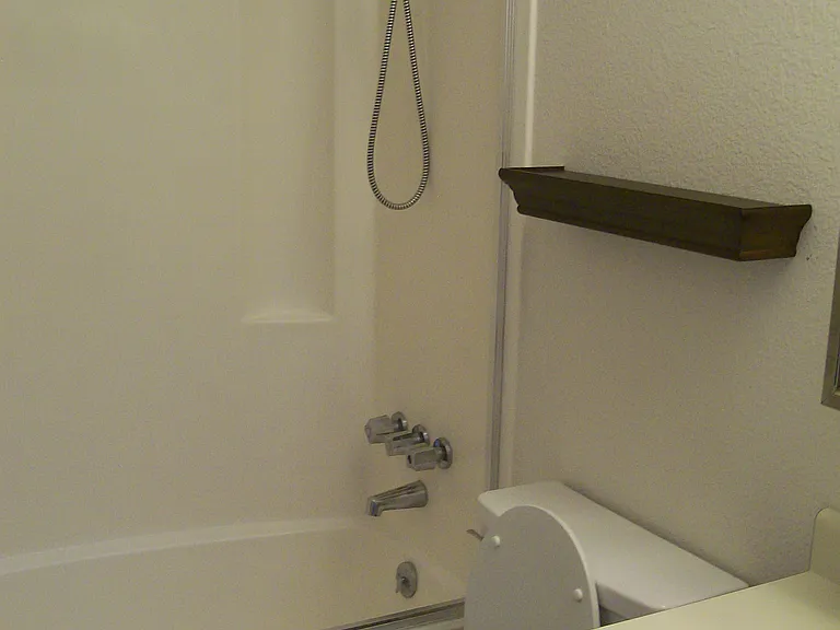 4507 Boardwalk Dr #C24 — Photo 20