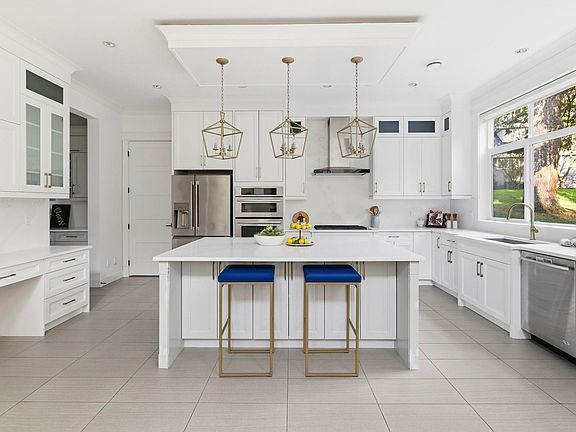 4th image of 12530 241st St #8