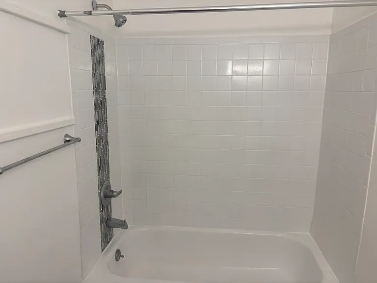 9 Saint Josephs Ter #2B — Photo 12