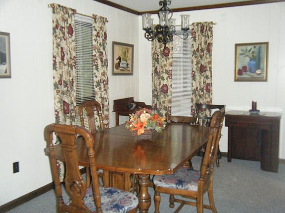DINING RM