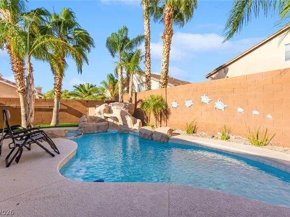 496 Grassrange Ln, Henderson, NV 89052