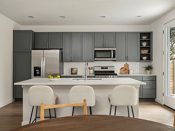 2nd image of 5107 Menchaca Rd #4