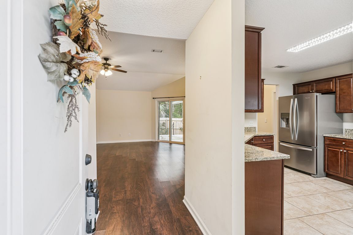 next background image