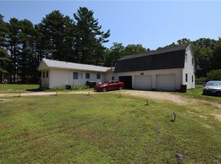 243 Fenner Hill Rd, Hope Valley, RI 02832