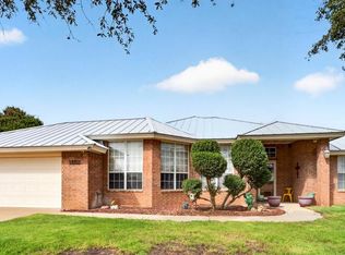12811 E County Road 103, Midland, TX 79706