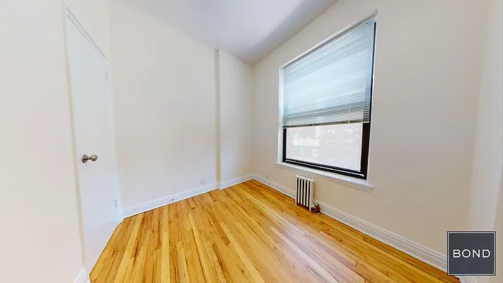 Rented by Bond New York | media 10
