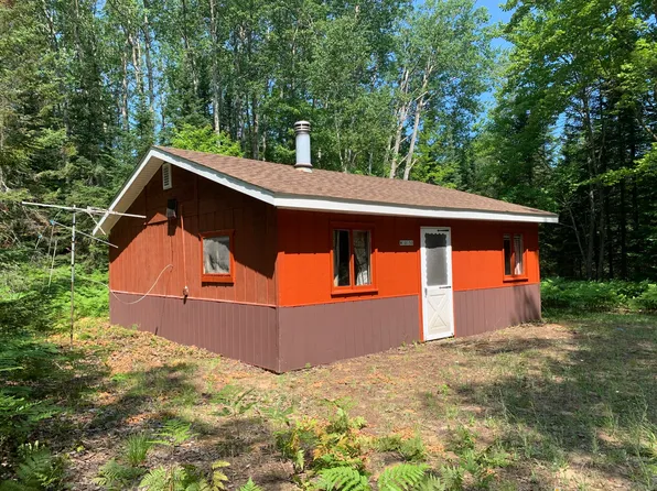 W10150 Private Rd, Naubinway, MI 49762