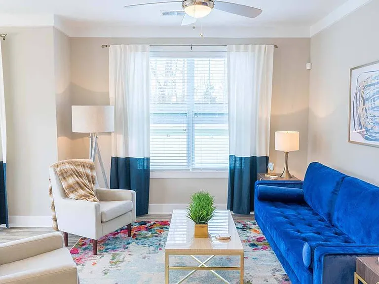 Foxwood Apartments — Photo 91