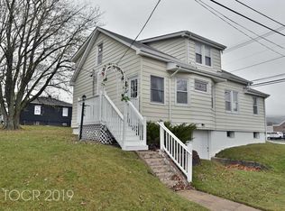 28 Marshall Hill Rd, West Milford, NJ 07480