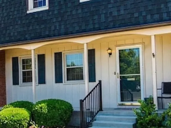 19 Creekwood Sq, Cincinnati, OH 45246