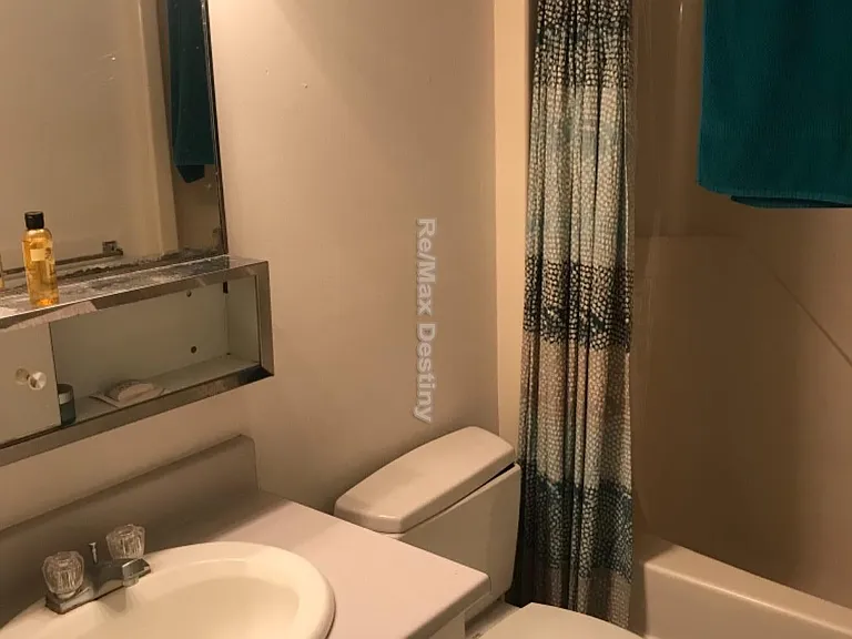 175 Beacon St #406 — Photo 7