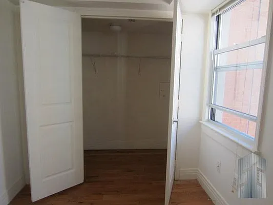 Rented by Skyline Group Real Estate | media 12