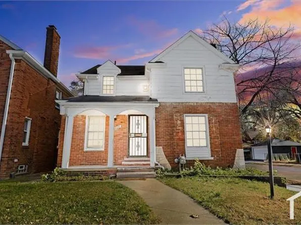 18600 Woodingham Dr, Detroit, MI 48221