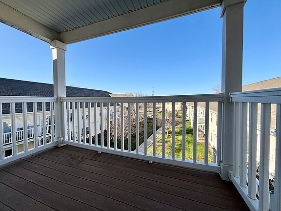5th image of 6162 Dell Dr #317