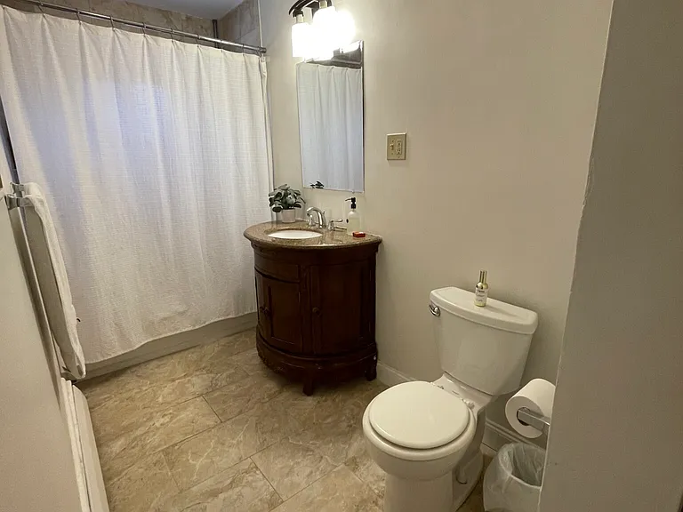 63 Selkirk Rd #4 — Photo 23
