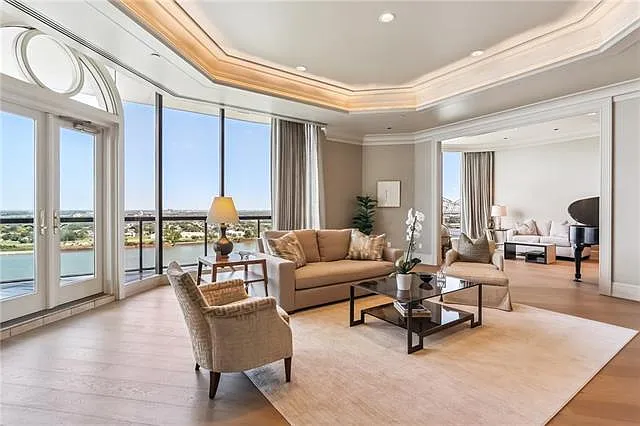 600 Port Of New Orleans Pl #15F