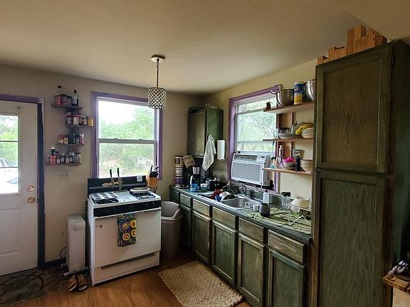 2nd image of 722 County Road 420 #2