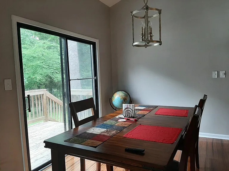 109 Tall Rock Ct — Photo 7