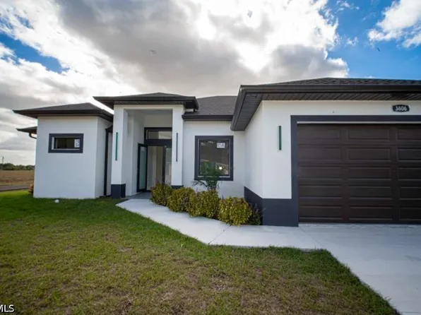 3806 E 18th St, Lehigh Acres, FL 33972