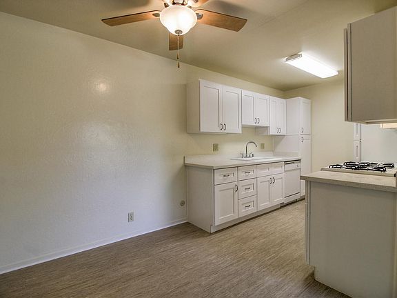 4th image of 1505 De Rose Way APT 88