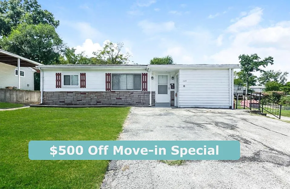 209 Lindy Blvd