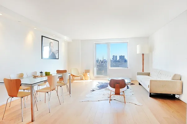 Sold by MNS | media 16